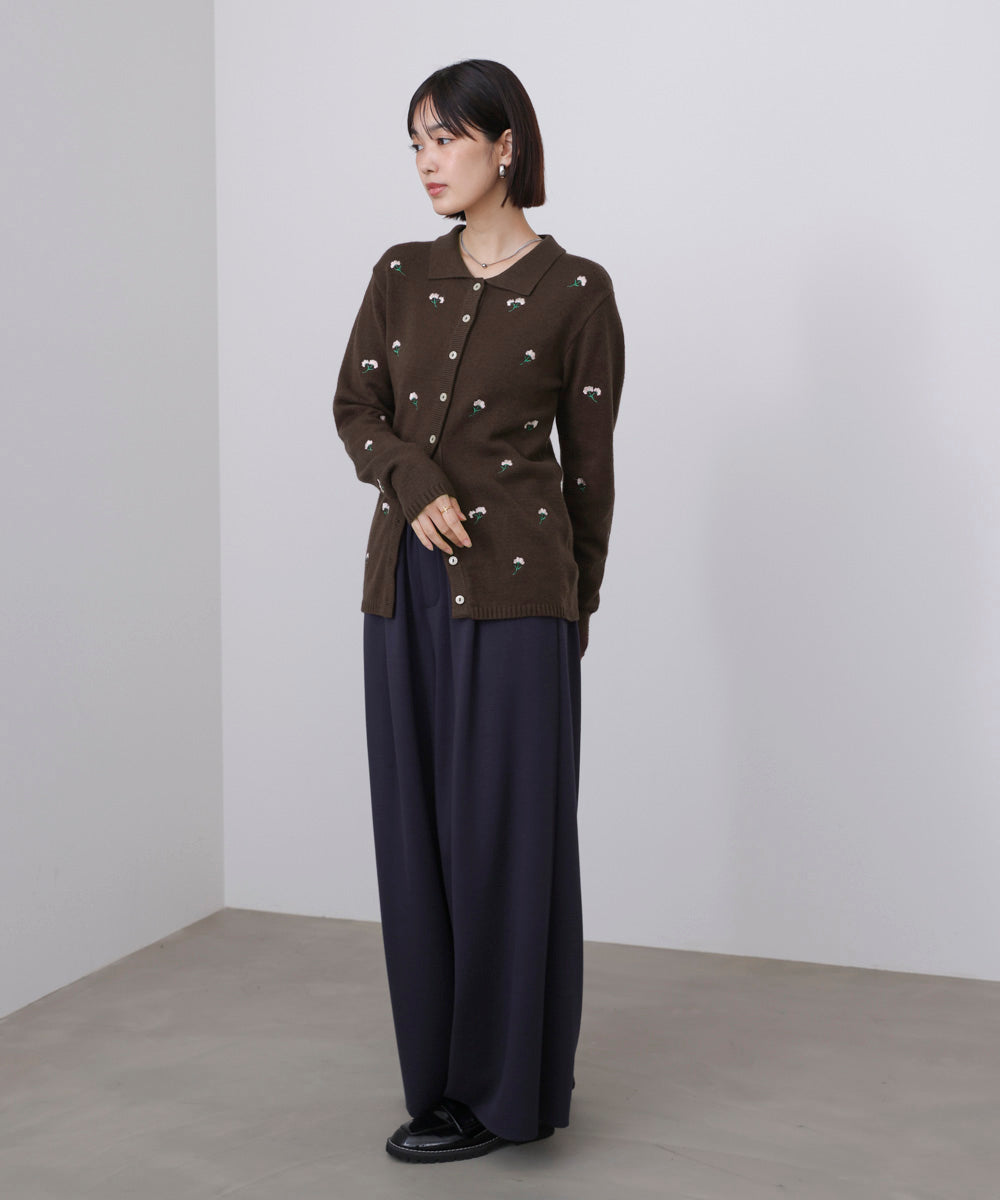 【WEB限定】フラワー刺繍襟付きカーディガン