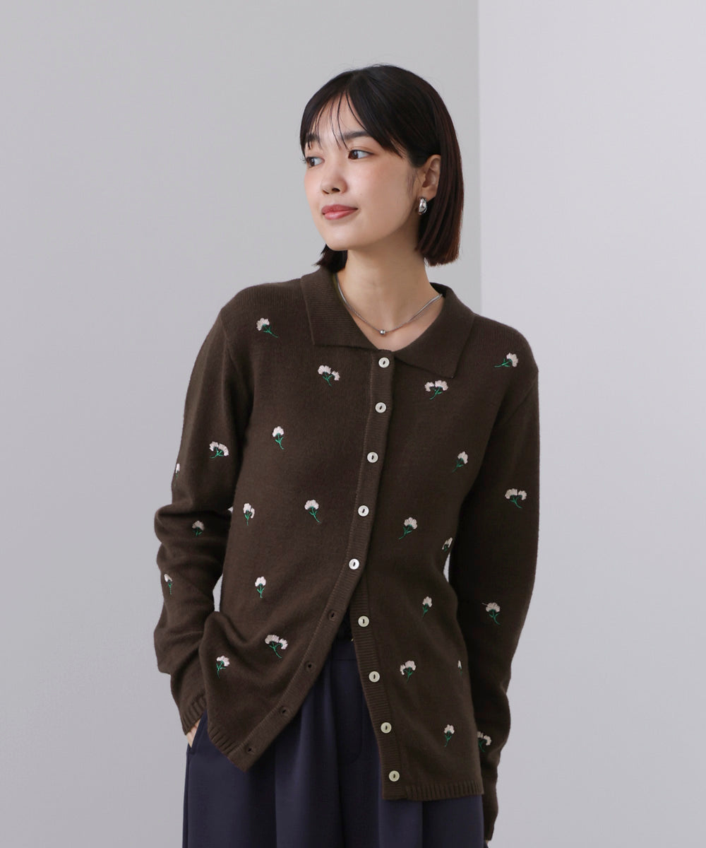 【WEB限定】フラワー刺繍襟付きカーディガン