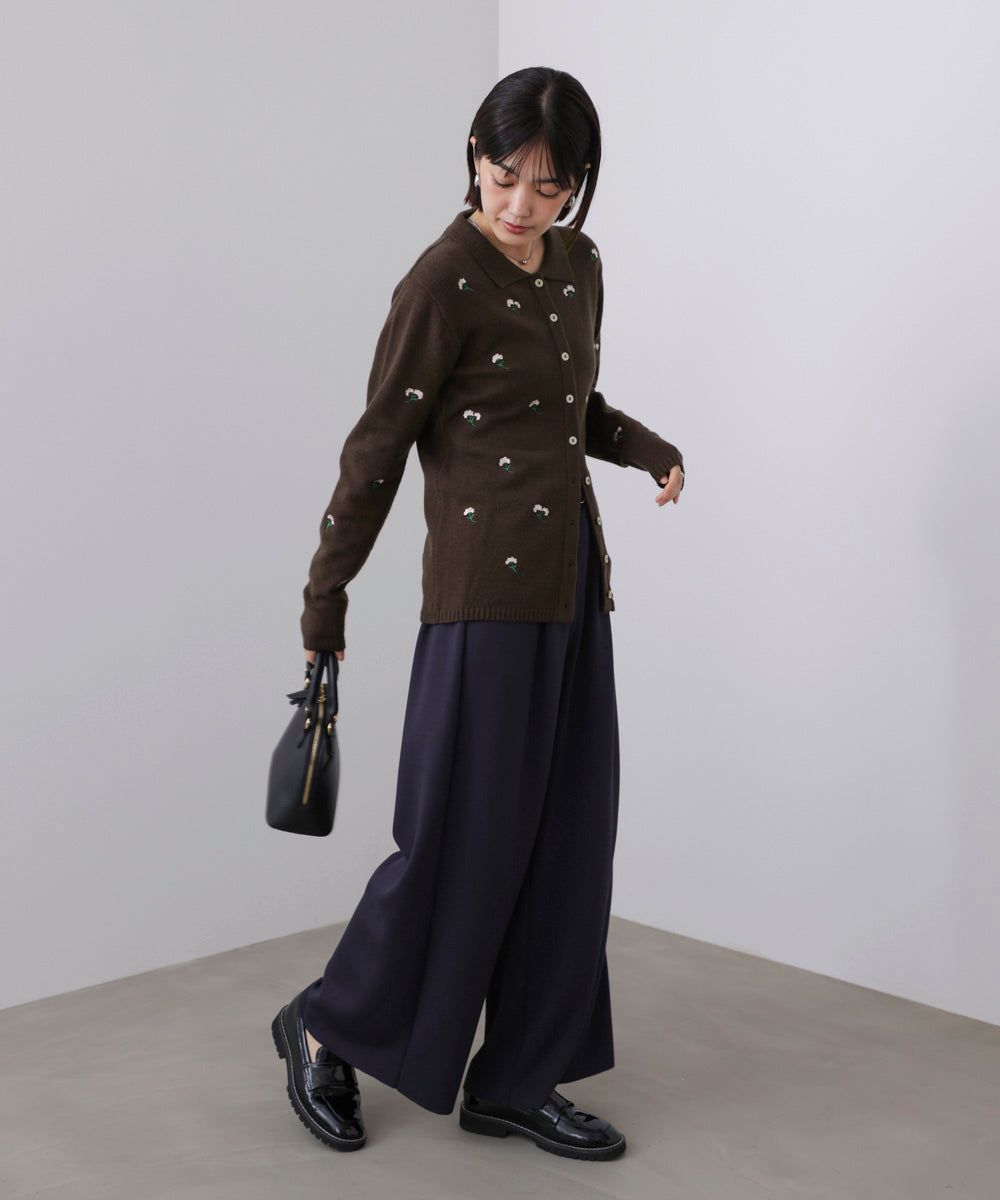 【WEB限定】フラワー刺繍襟付きカーディガン
