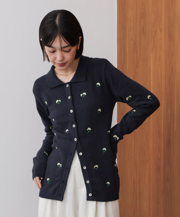 【WEB限定】フラワー刺繍襟付きカーディガン