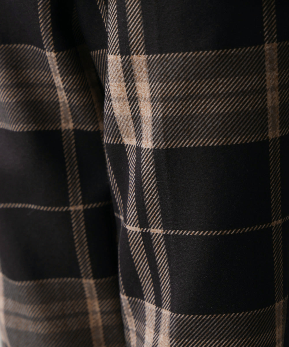 【WEB限定】チェック柄ストレートパンツ