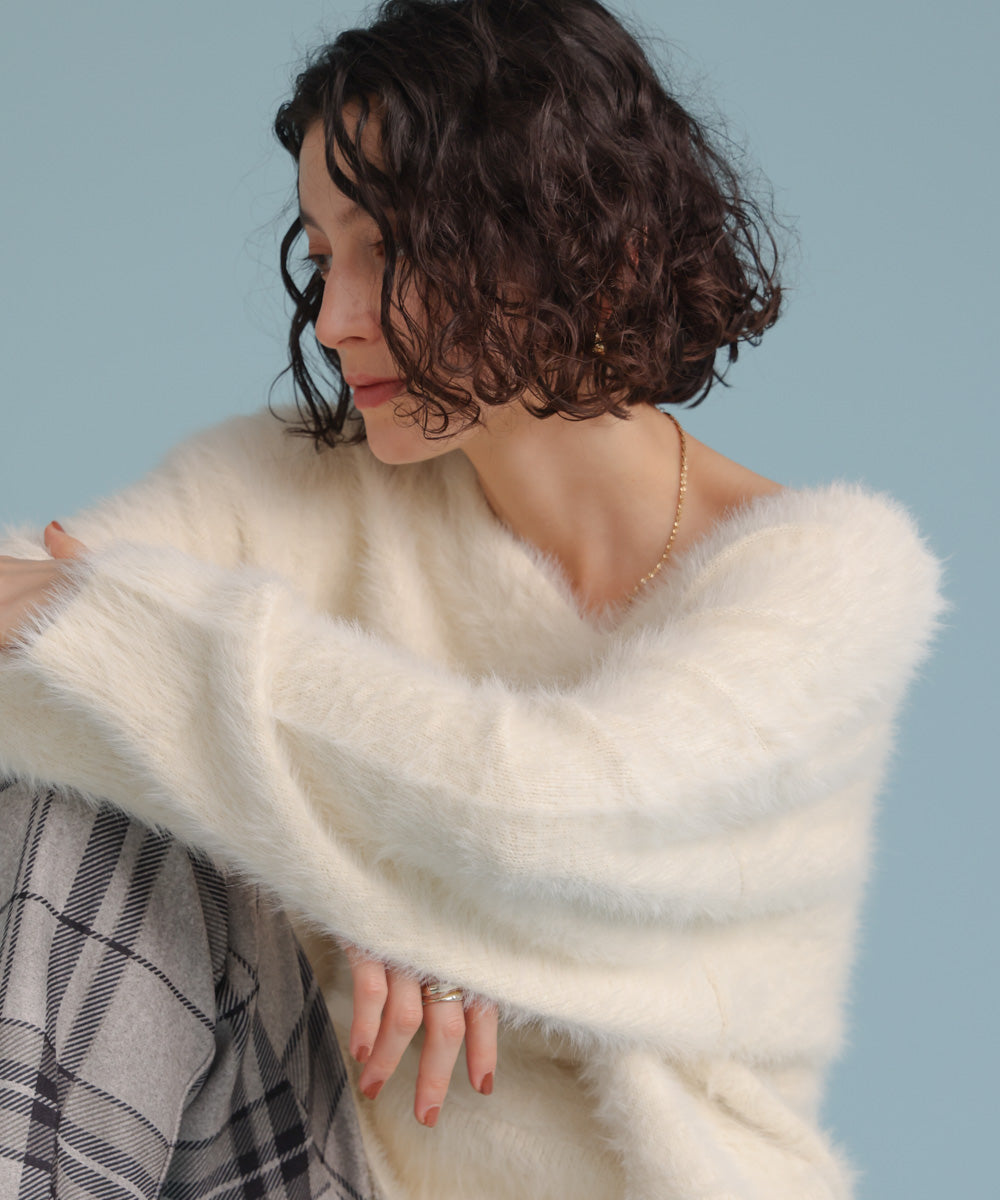 バルキーフェザーVニット