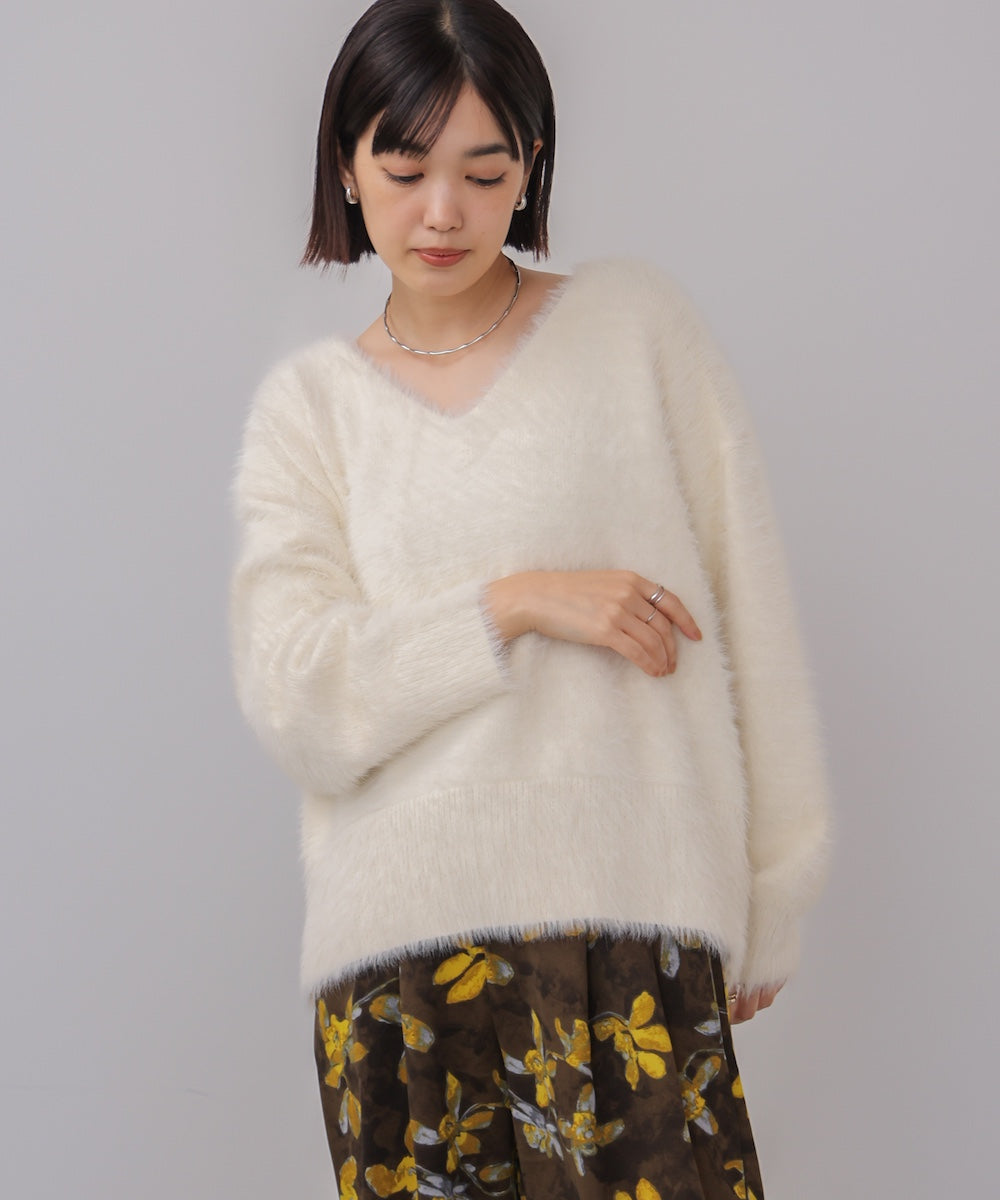 バルキーフェザーVニット