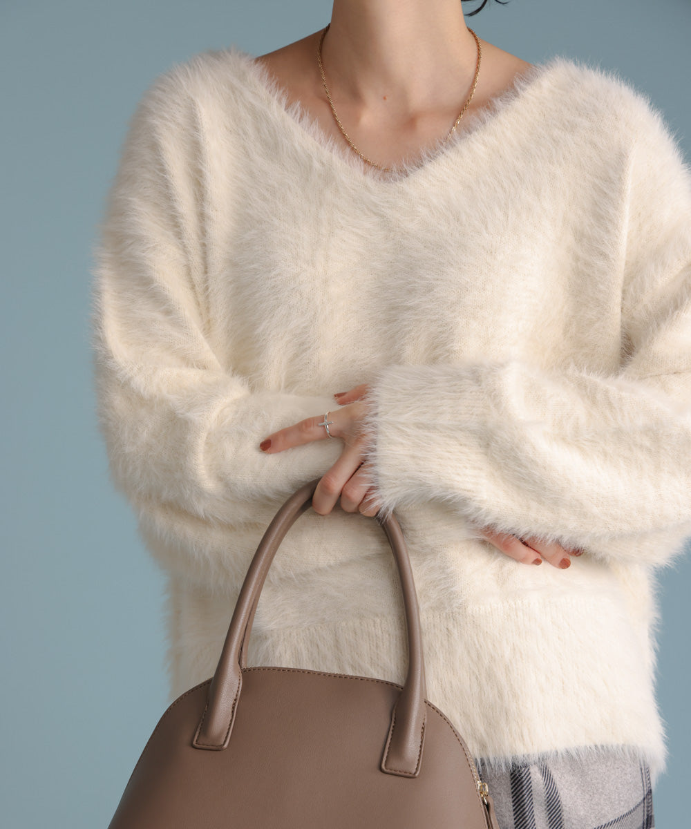 バルキーフェザーVニット