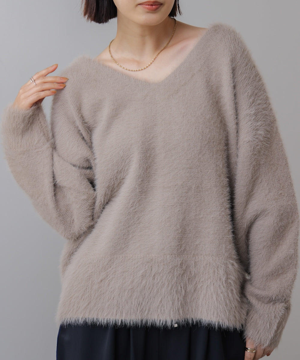 バルキーフェザーVニット