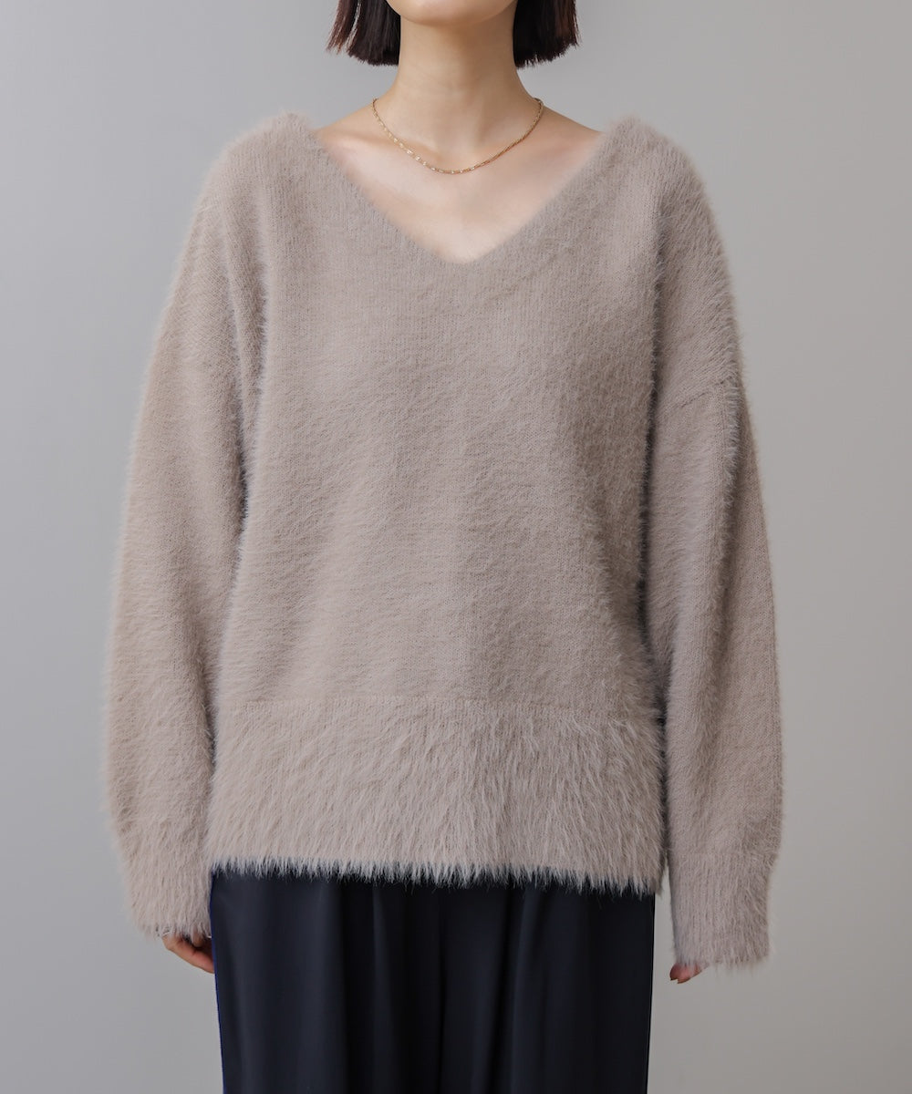 バルキーフェザーVニット