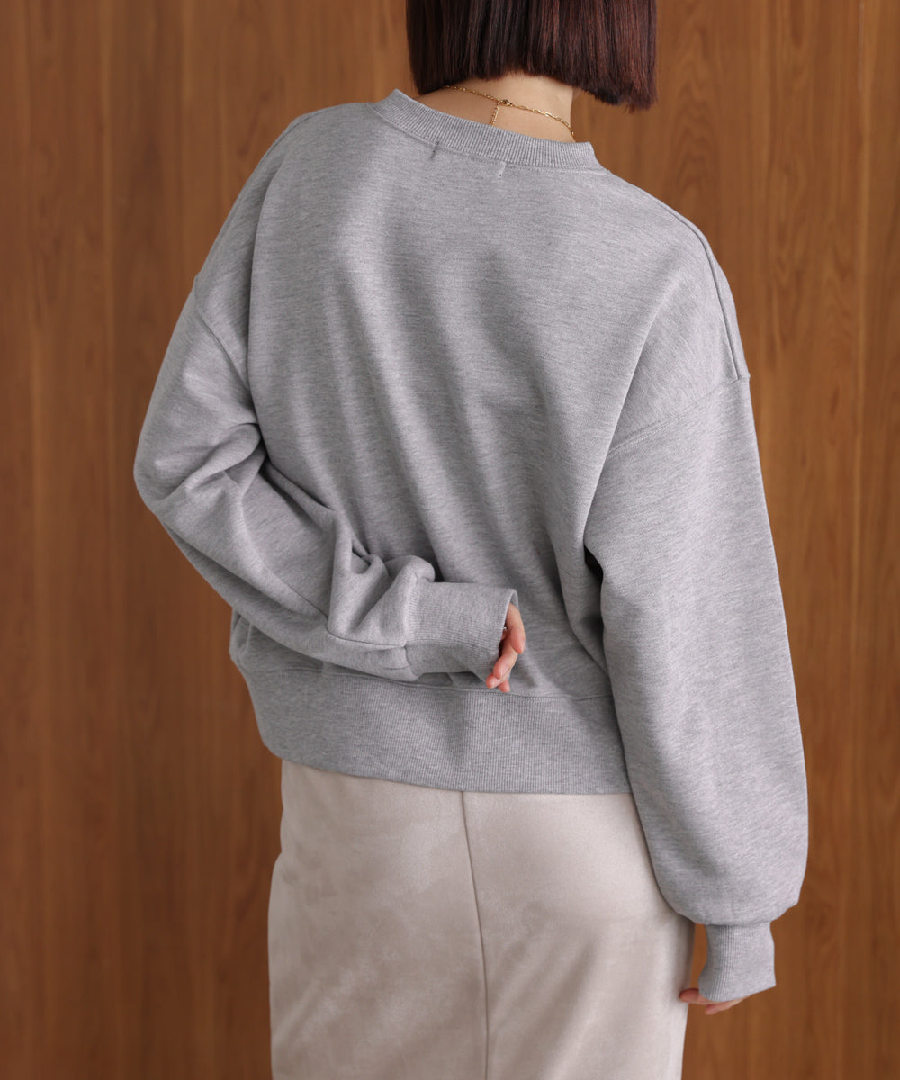 フラワーカットワークプルオーバー