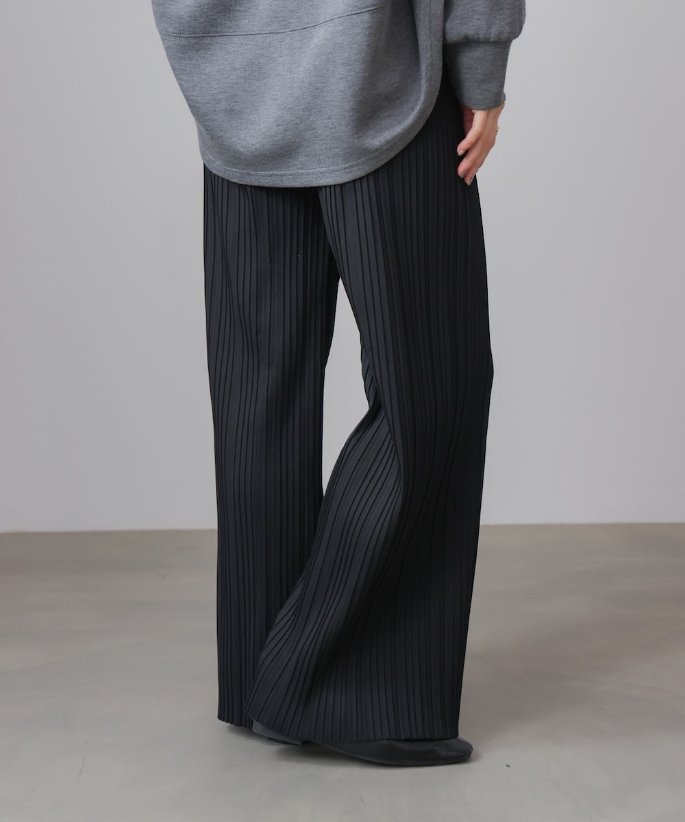 起毛プリーツパンツ