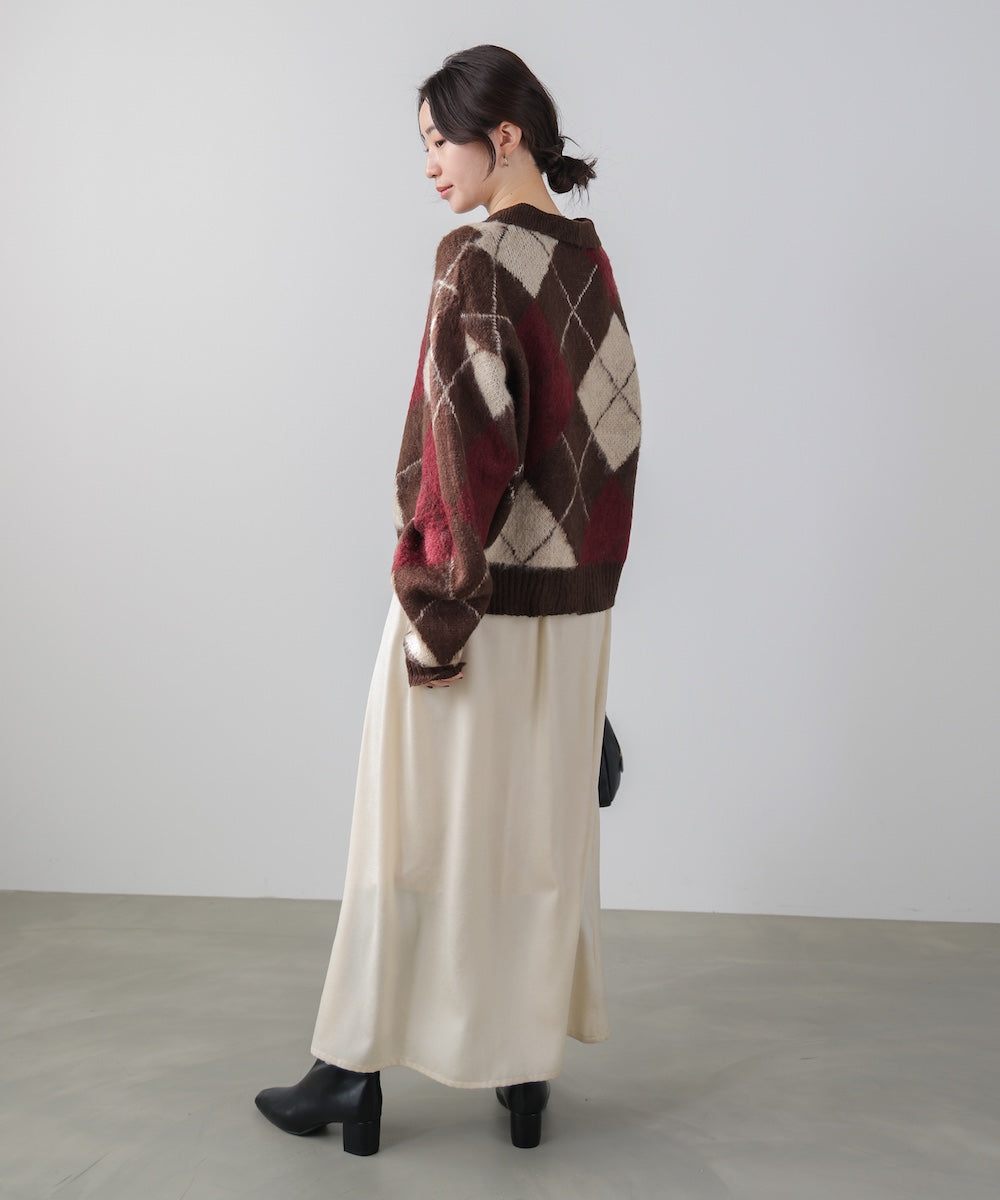 アーガイル襟付ニット