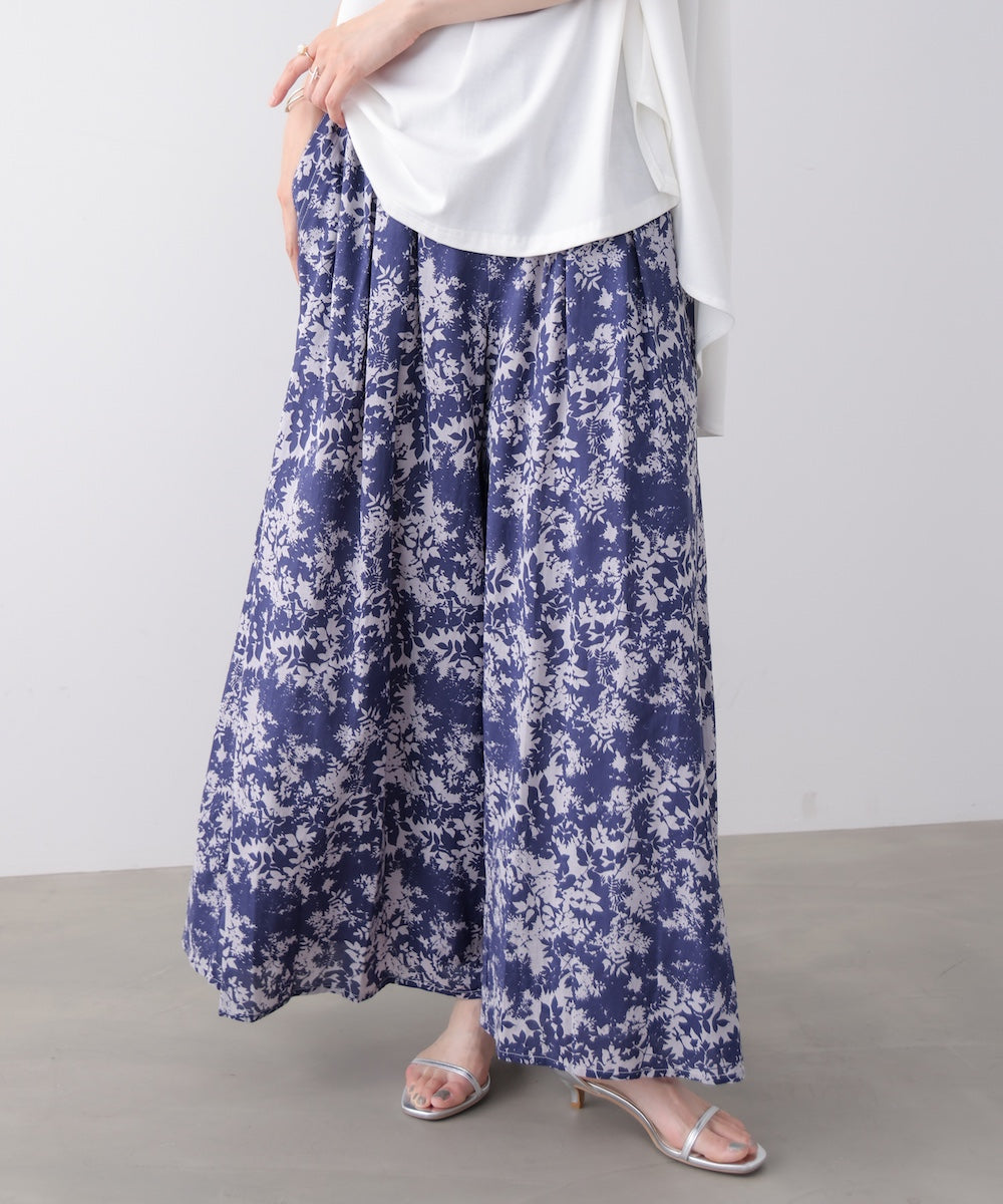 フラワーパネルフレアパンツ