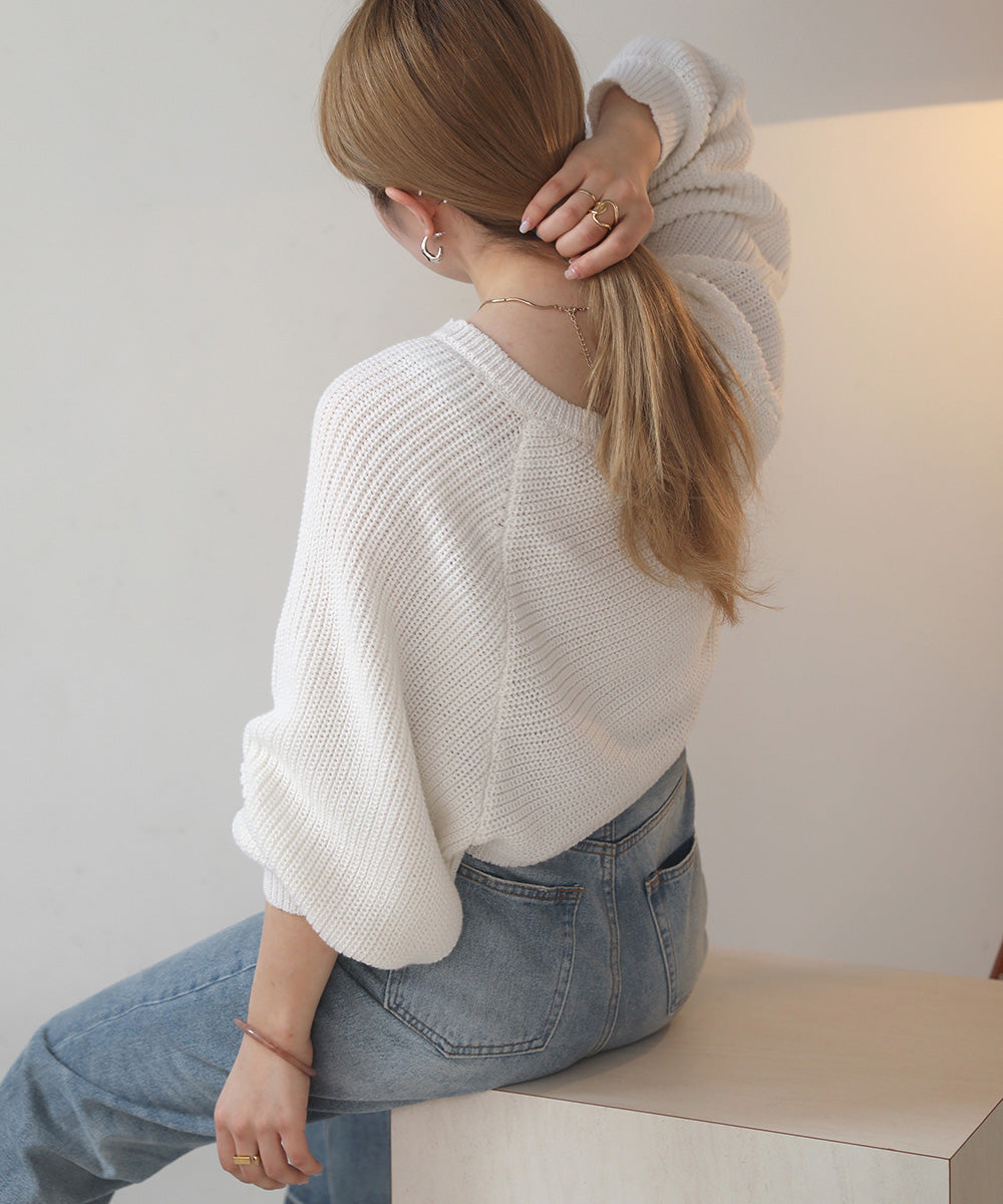 Bab ショート丈バックスリットニット