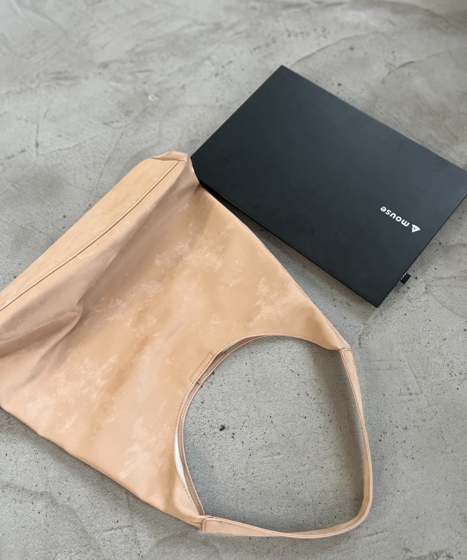 シャイニートライアングルBAG
