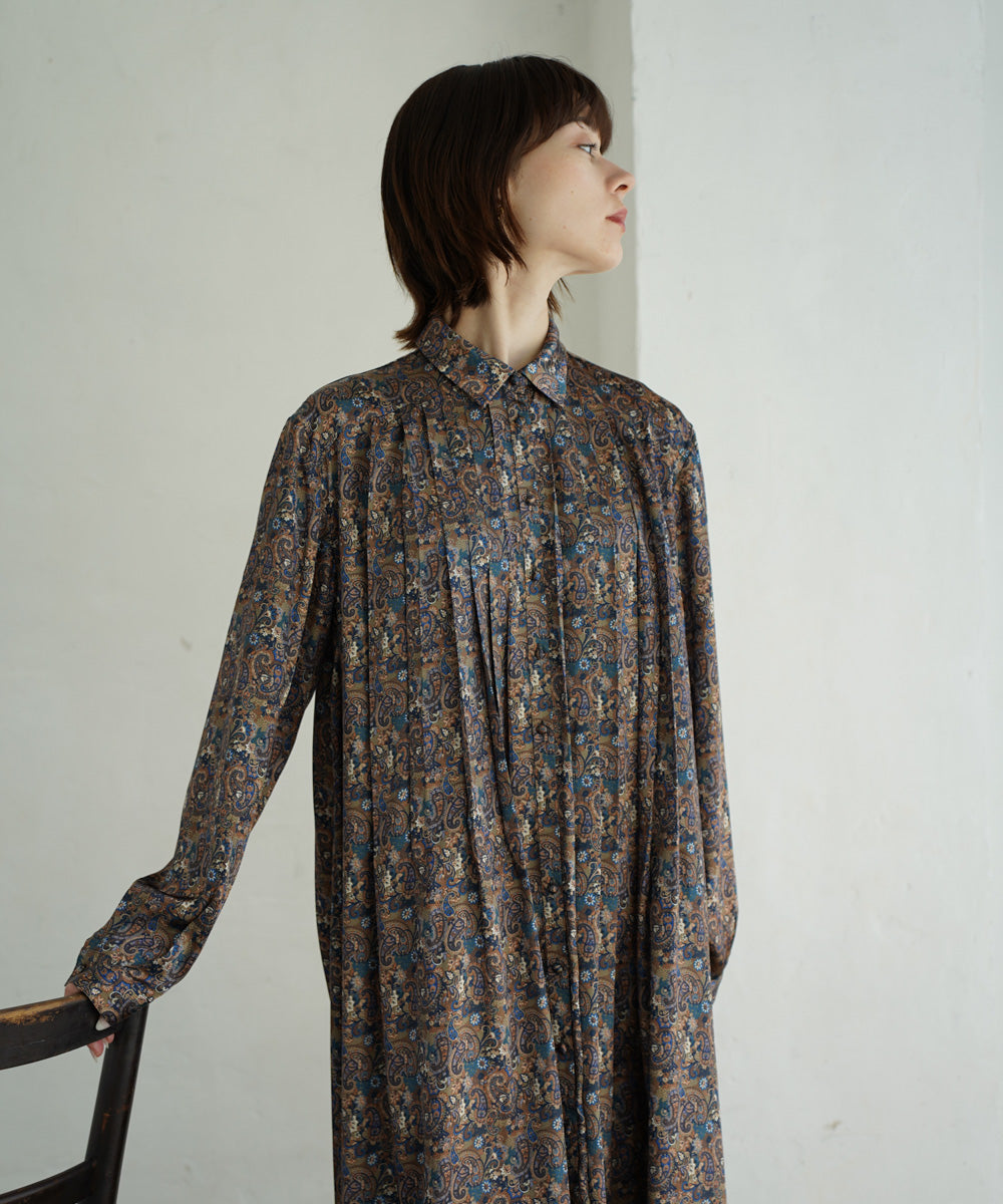 PRINT PLEATED DRESS