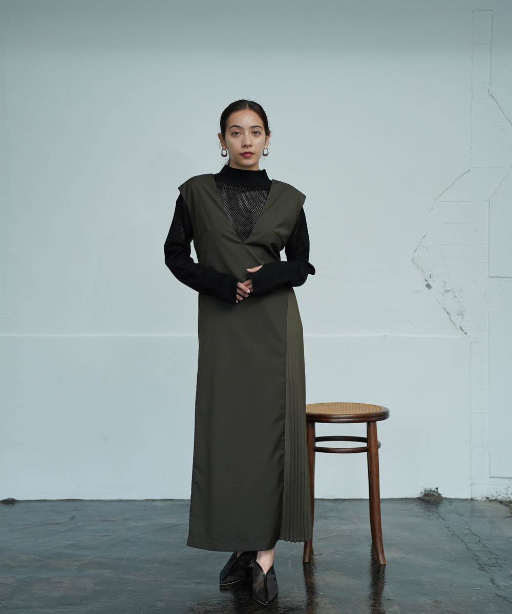 SWEATER + SIDE PLEATED DRESS