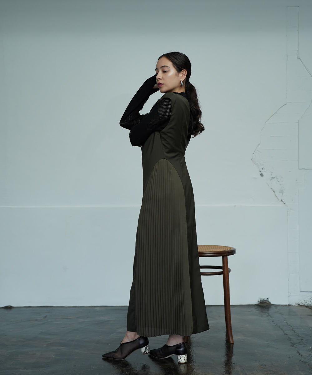 SWEATER + SIDE PLEATED DRESS