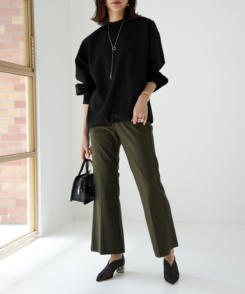 BACK SLIT TROUSER