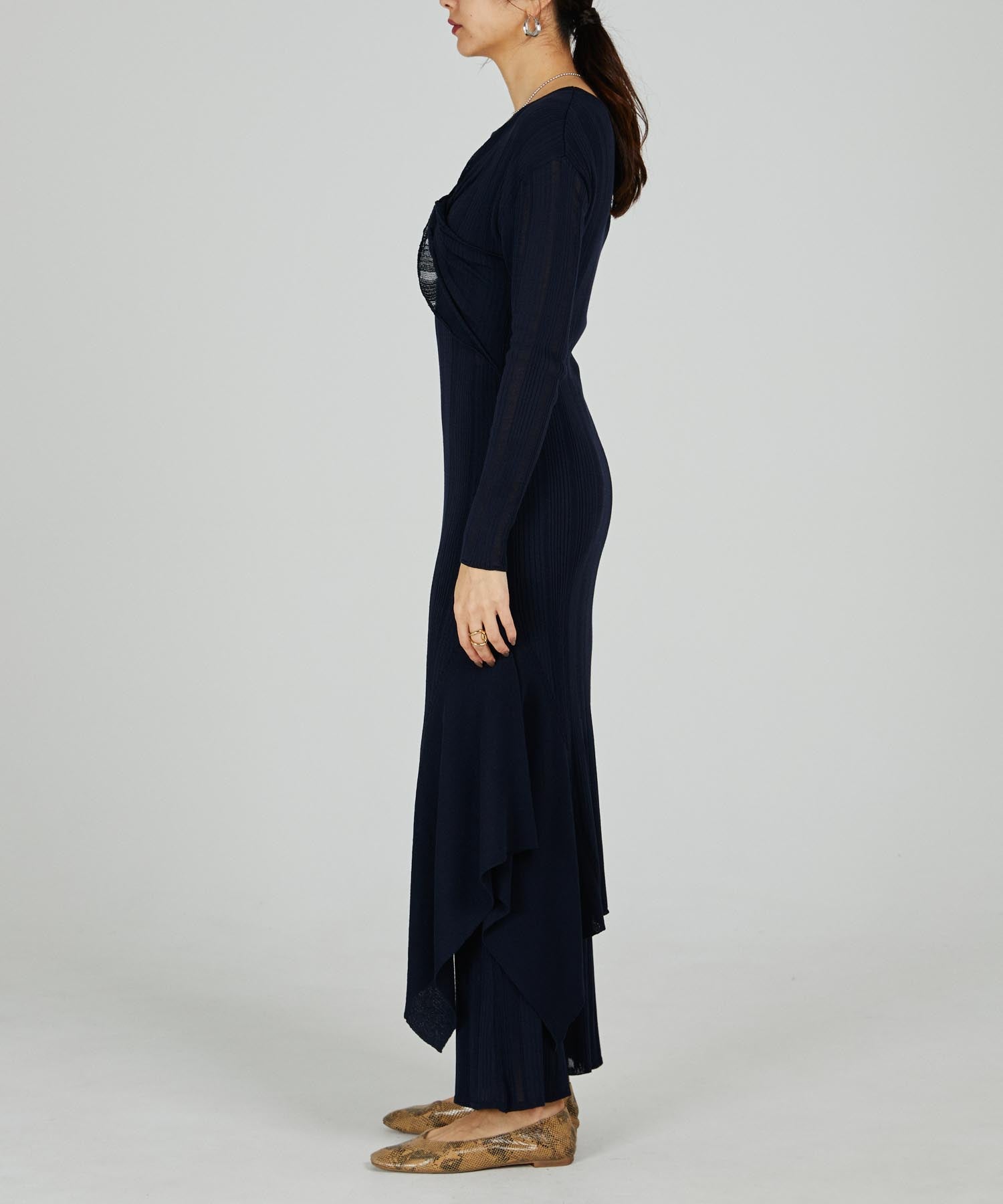 イレジュラーヘム変形リブニットOP