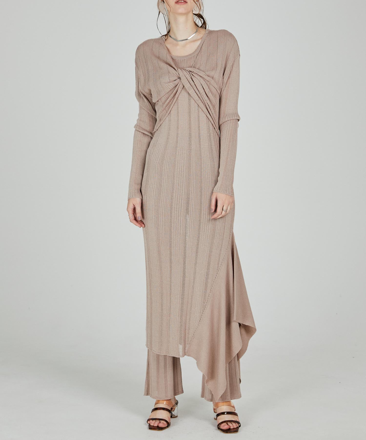 変形リブニットパンツ