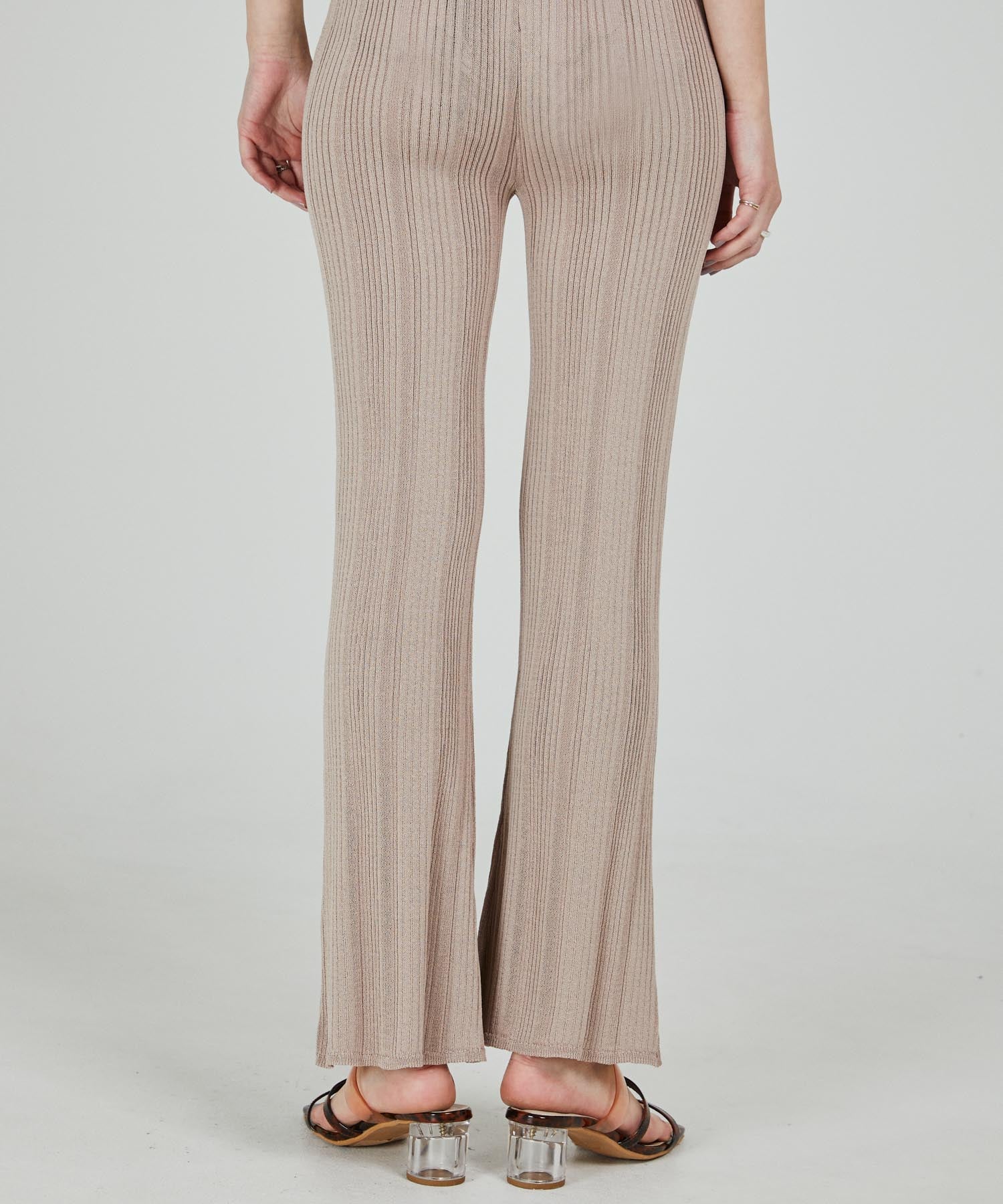 変形リブニットパンツ