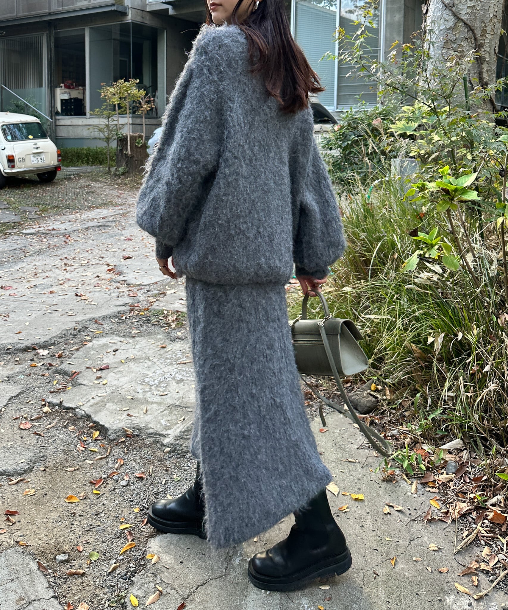 KEGAKI HALF CARDIGAN KNIT SKT