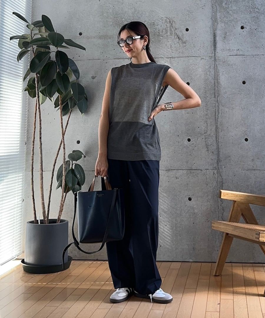 シースルーノースリーブニット【再販スタート】