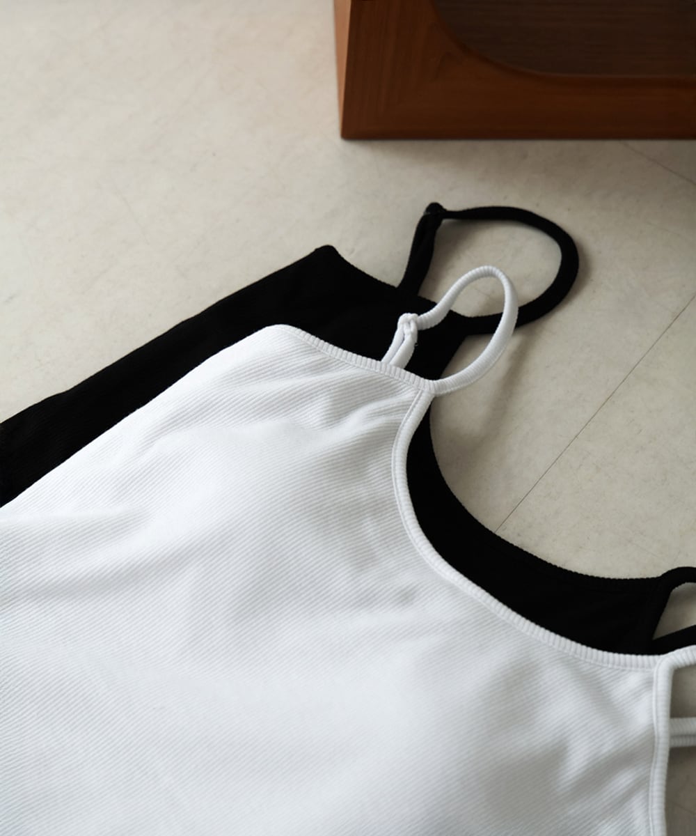 CUT RIB BACK OPEN CAMI WITH CUP(ｶｯﾄﾘﾌﾞｶｯﾌﾟﾂｷﾊﾞｯｸｵｰﾌﾟﾝｷｬﾐ)