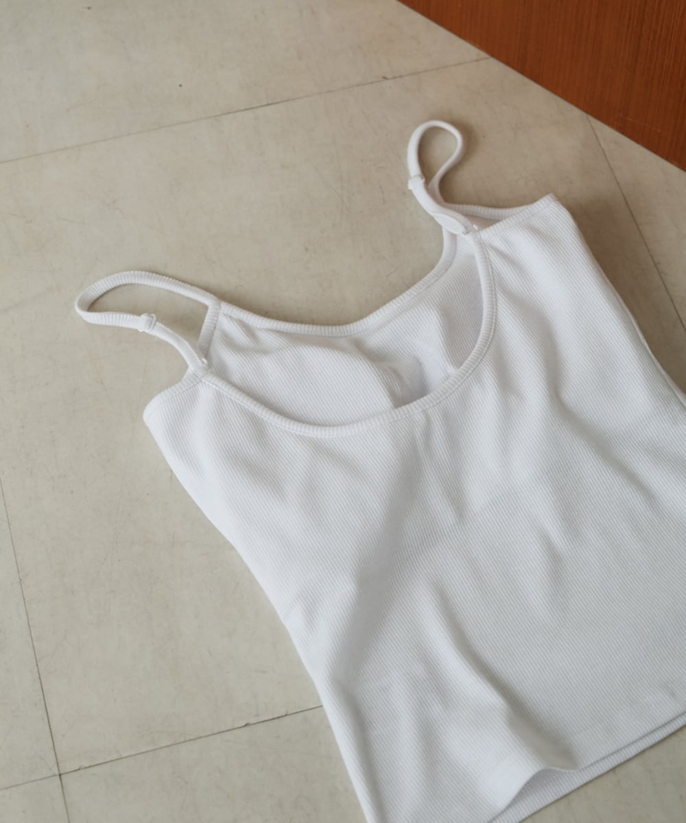 CUT RIB BACK OPEN CAMI WITH CUP(ｶｯﾄﾘﾌﾞｶｯﾌﾟﾂｷﾊﾞｯｸｵｰﾌﾟﾝｷｬﾐ)