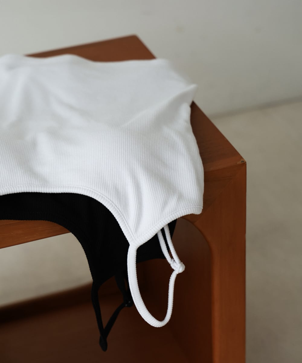 CUT RIB BACK OPEN CAMI WITH CUP(ｶｯﾄﾘﾌﾞｶｯﾌﾟﾂｷﾊﾞｯｸｵｰﾌﾟﾝｷｬﾐ)