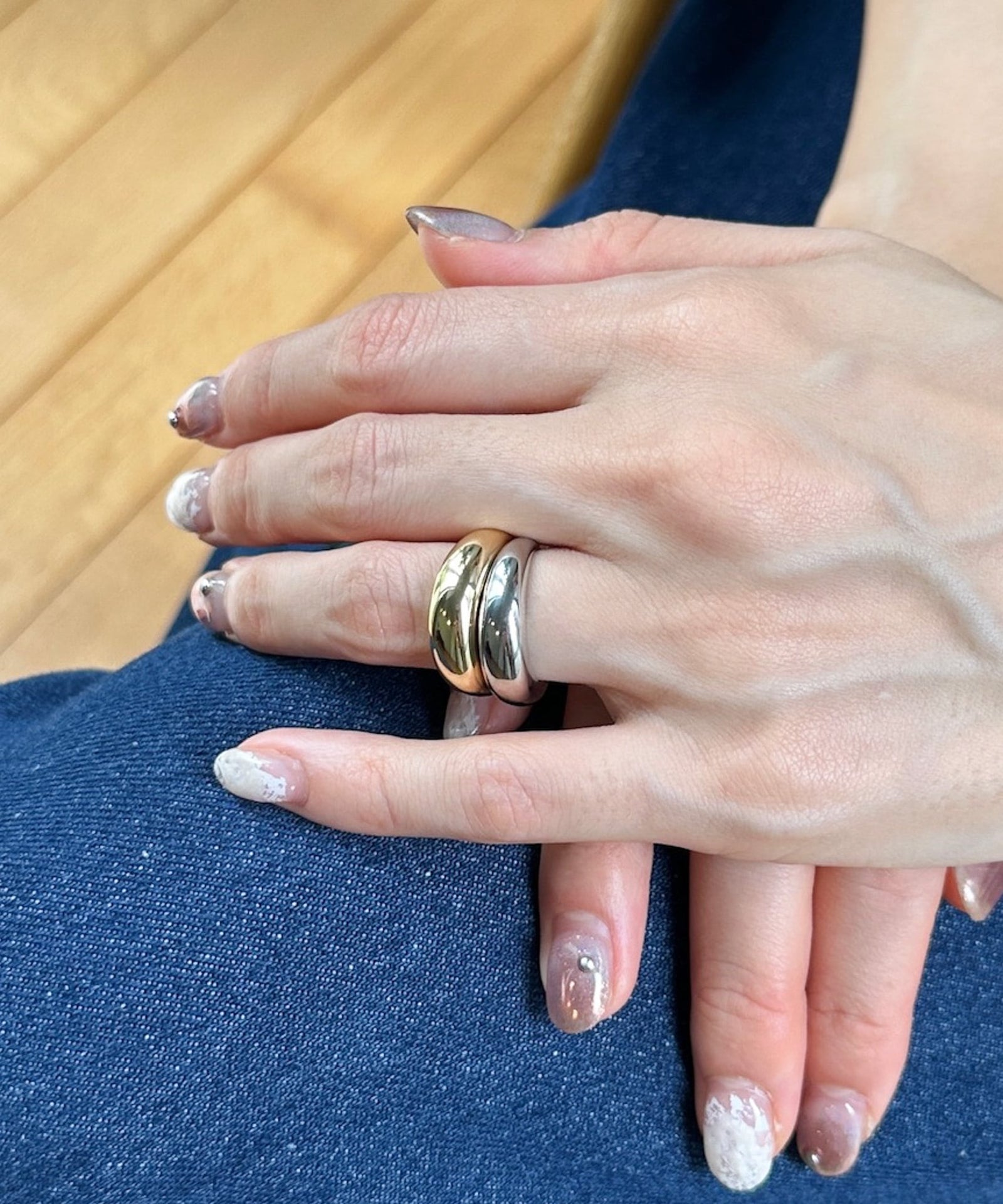 BICOLOR VOLUME RING（ﾊﾞｲｶﾗｰﾎﾞﾘｭｰﾑﾘﾝｸﾞ or ｲﾔーｶﾌ ）