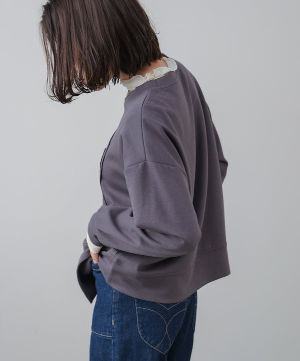 スクエアアートプルオーバー