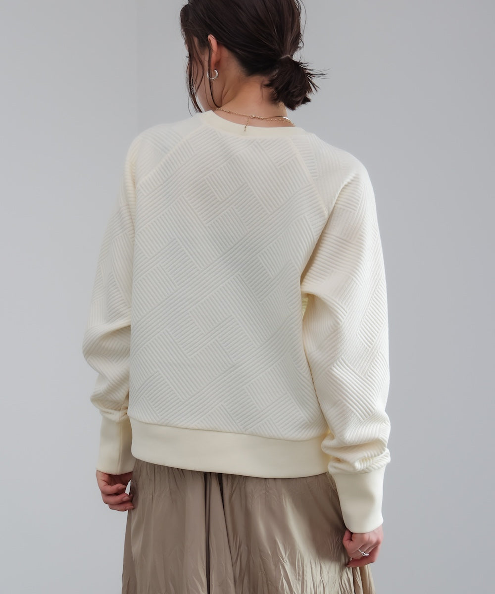 ジャガードプルオーバー