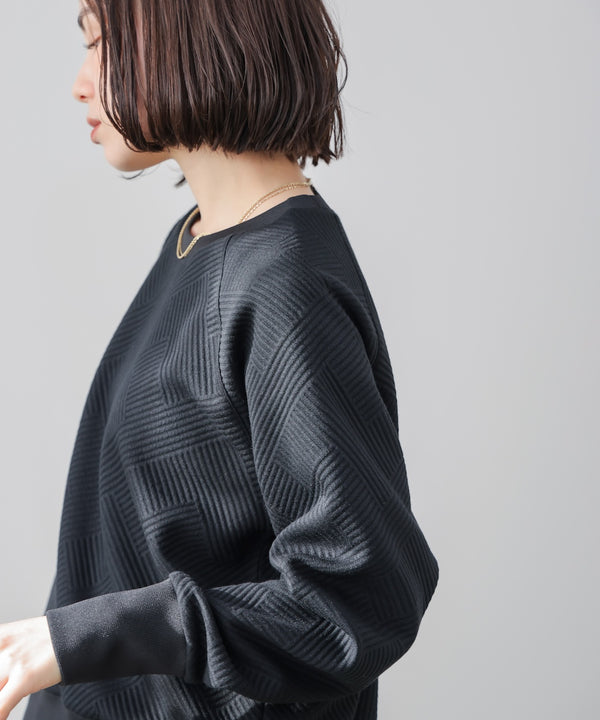 ジャガードプルオーバー