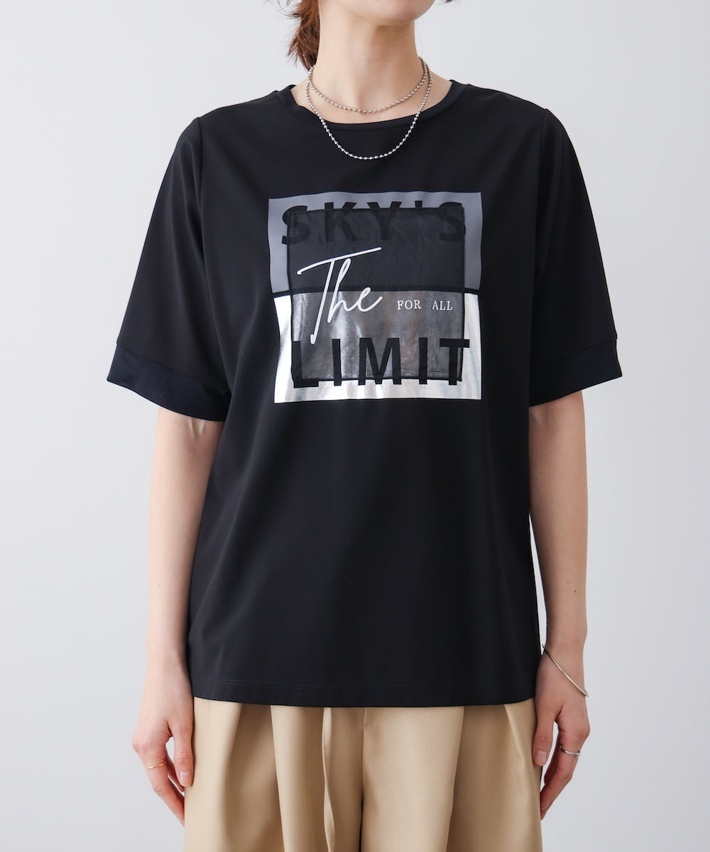 スクエアBOXロゴT-shirt