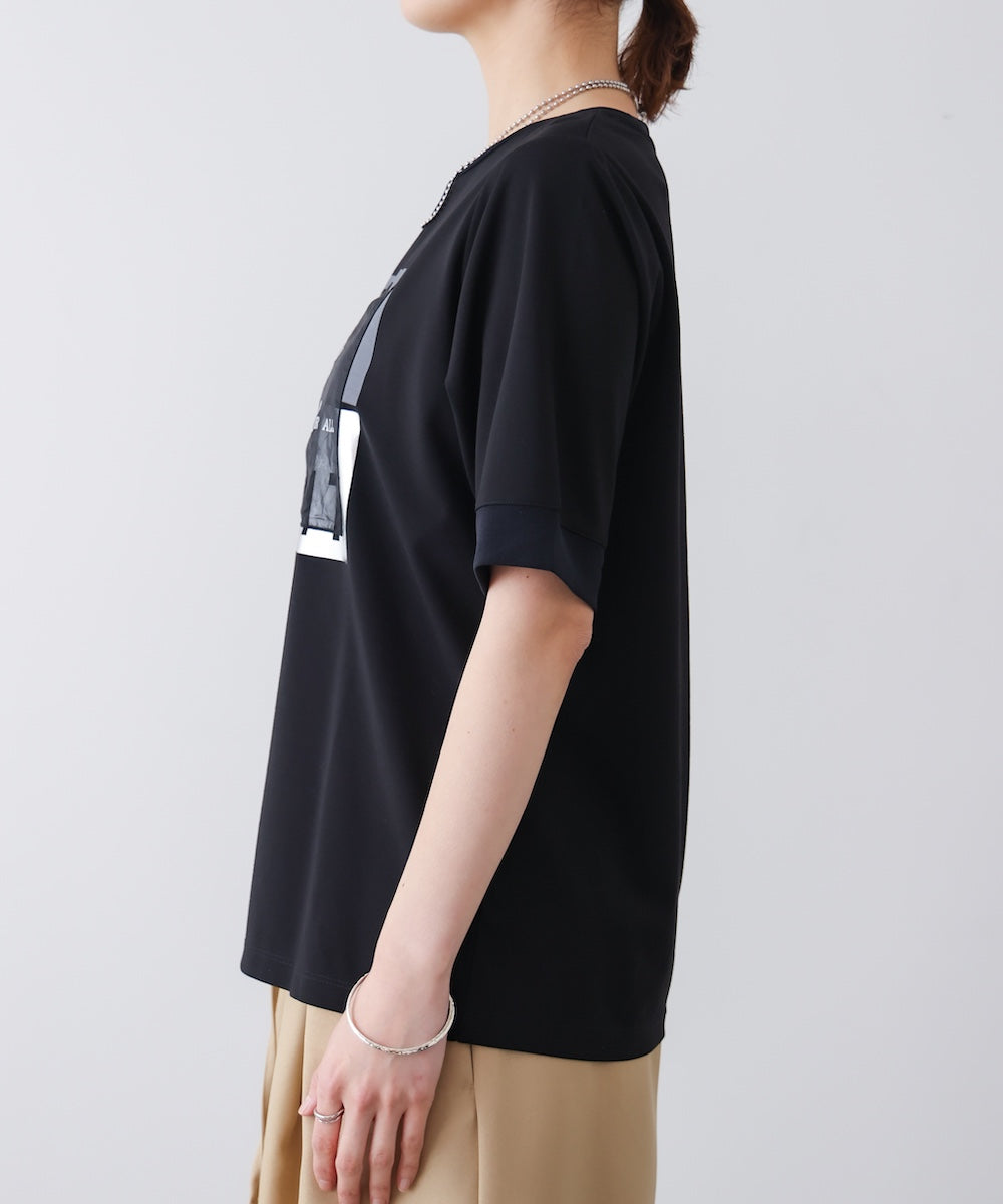 スクエアBOXロゴT-shirt