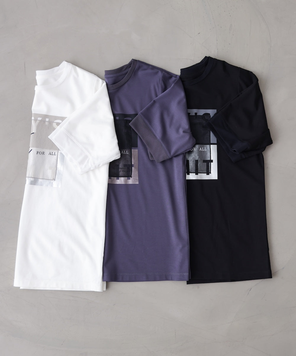 スクエアBOXロゴT-shirt