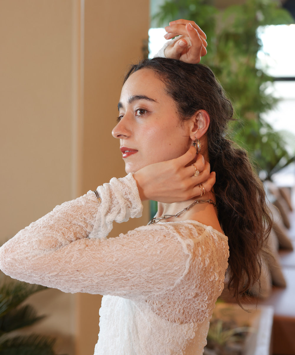 【WEB限定】ストレッチレースプルオーバー