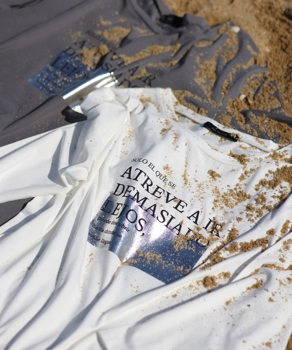 箔ロゴプリント五分袖Ｔシャツ