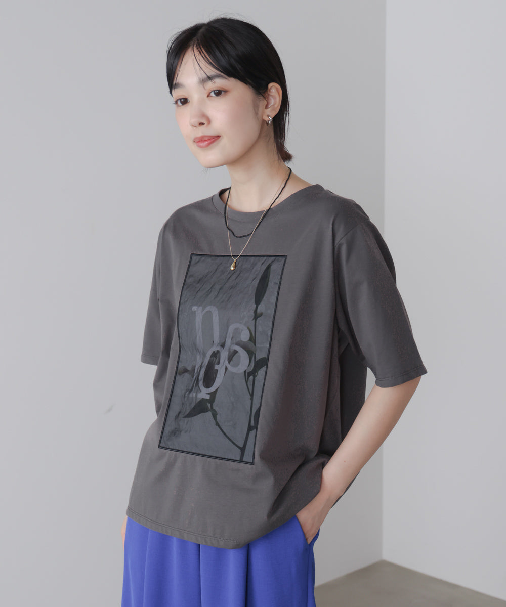 フラワーロゴプリントTee