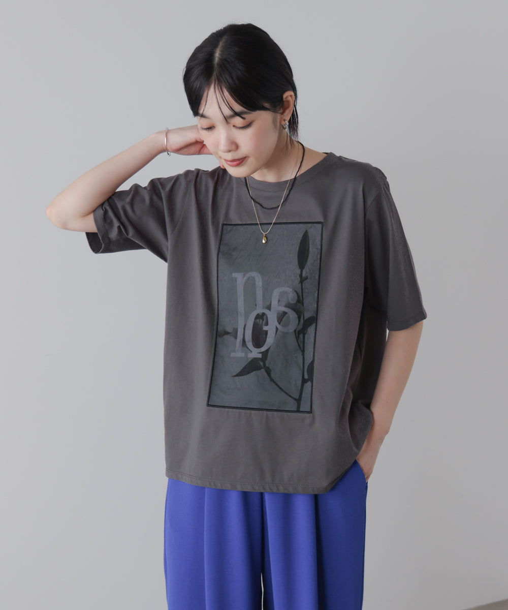 フラワーロゴプリントTee