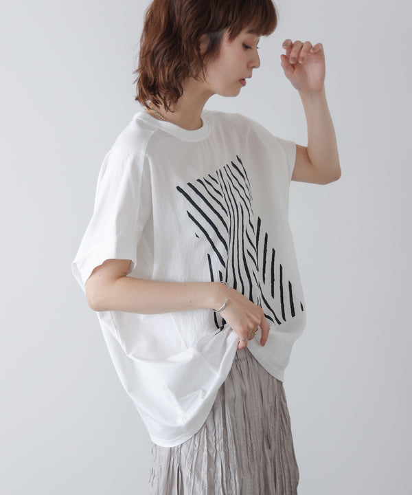 モノトーンゼブララインTシャツ