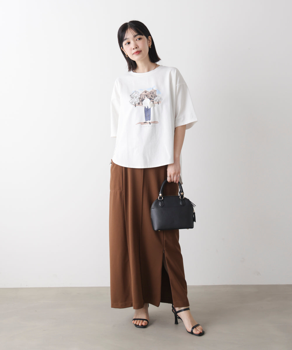 ドールモチーフTシャツ