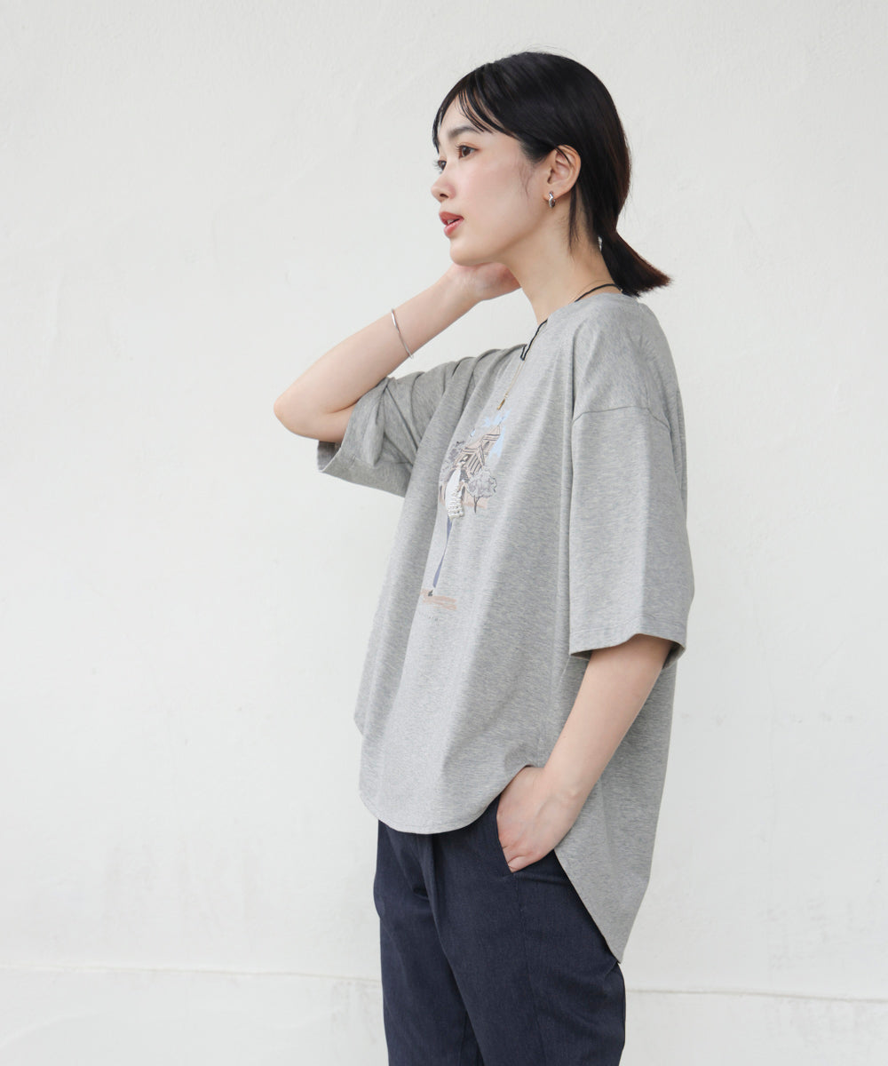 ドールモチーフTシャツ