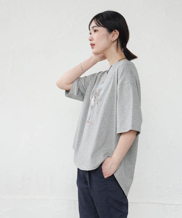 ドールモチーフTシャツ