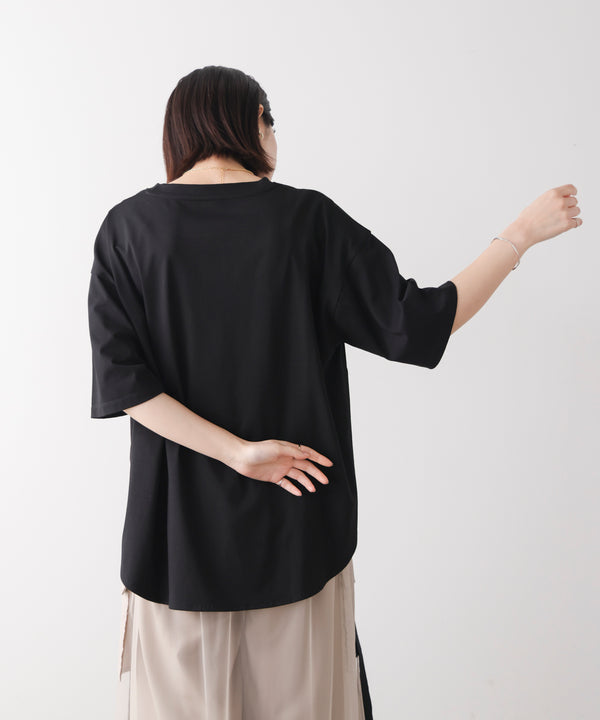 ドールモチーフTシャツ