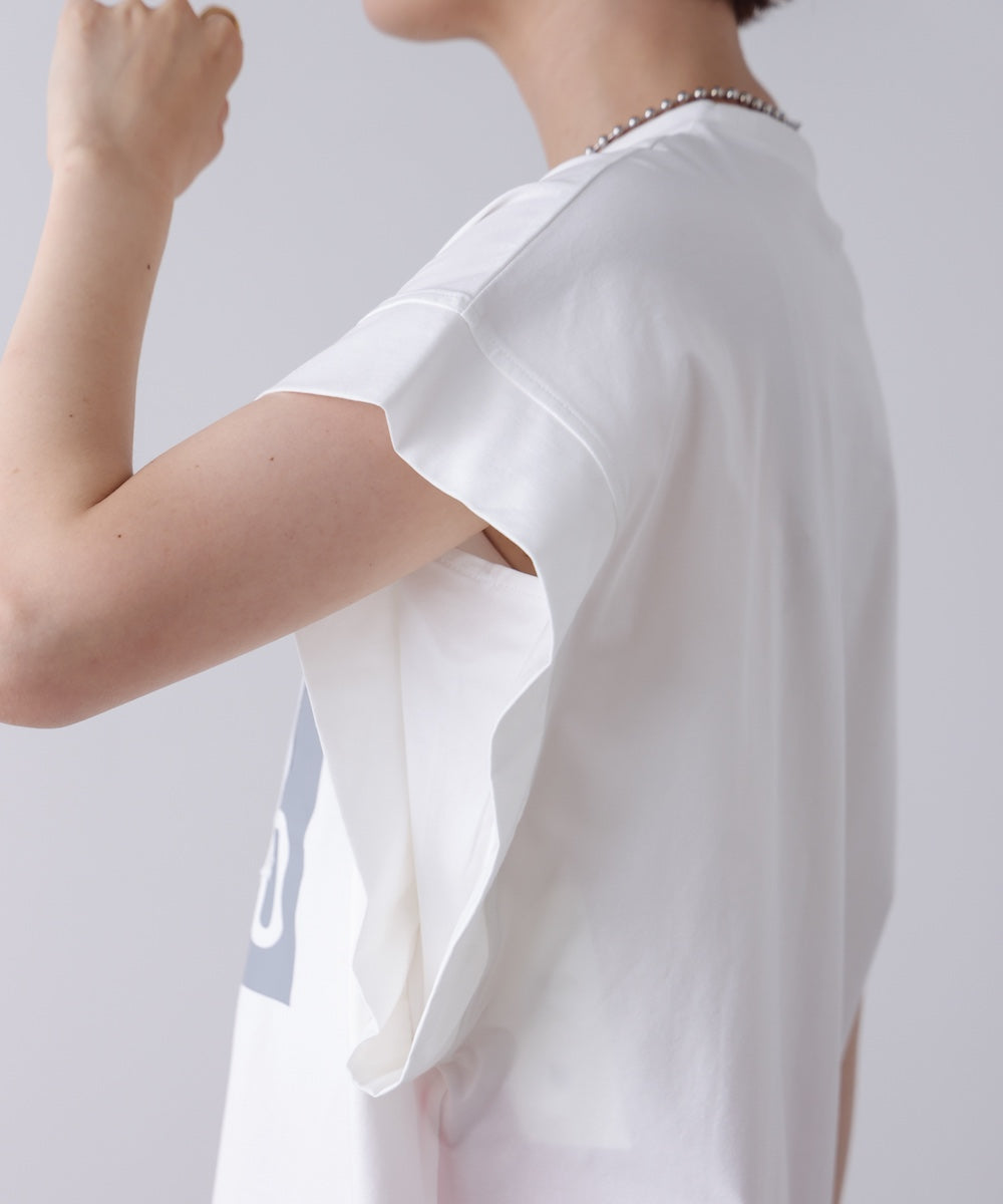 メタリックプリントＴシャツ