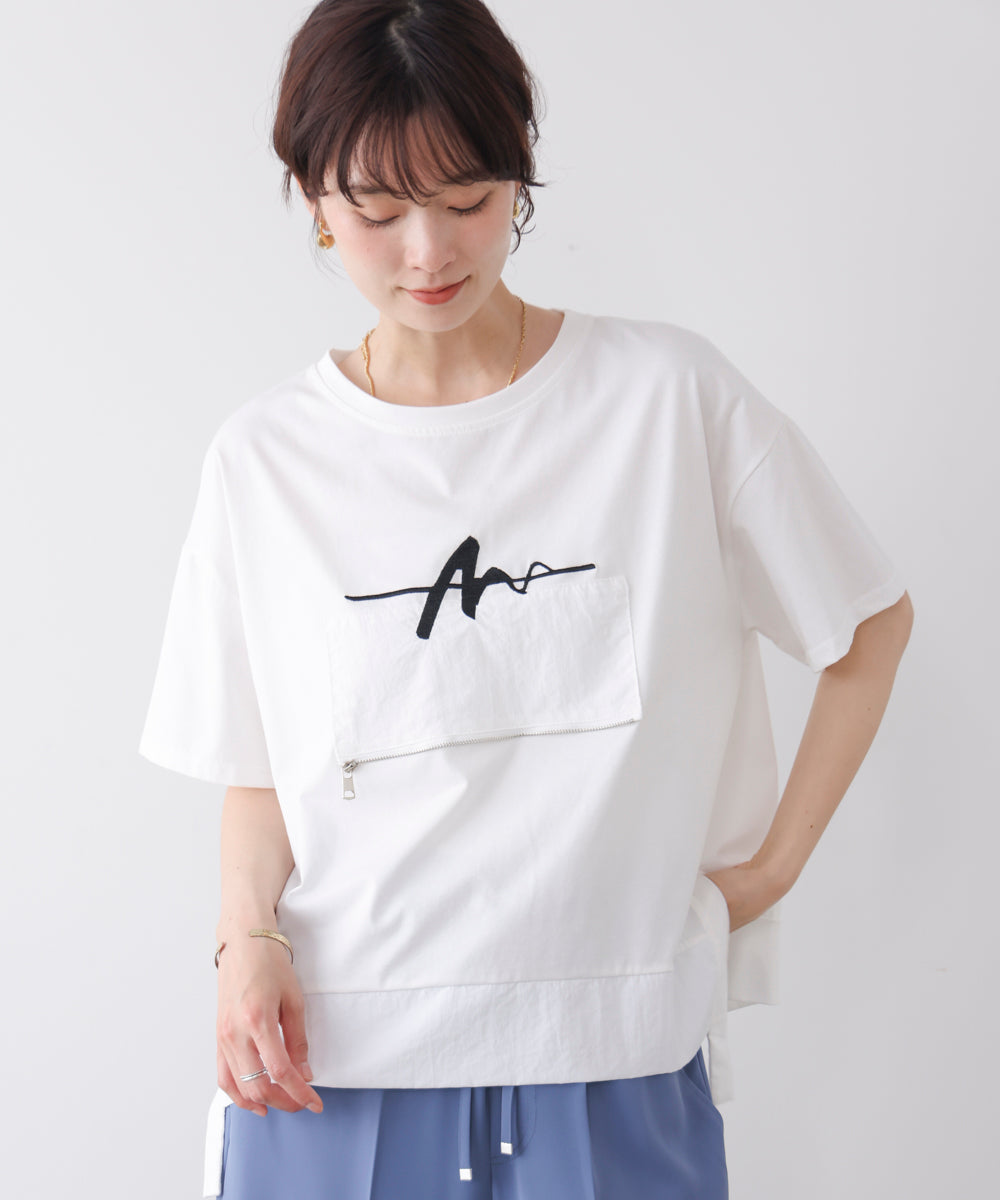 刺繍アンダーファスナーTシャツ
