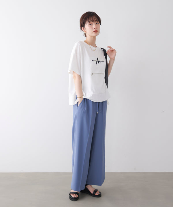 刺繍アンダーファスナーTシャツ