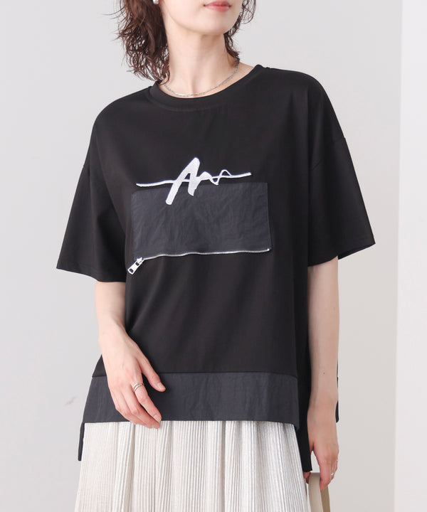 刺繍アンダーファスナーTシャツ