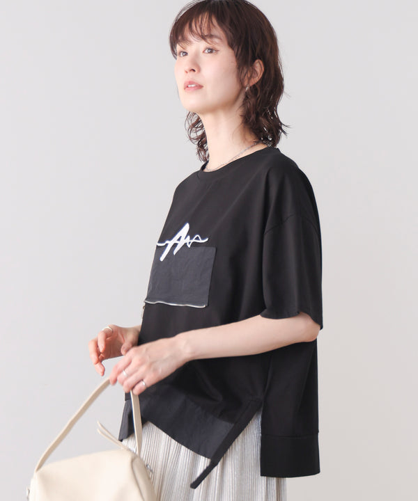 刺繍アンダーファスナーTシャツ