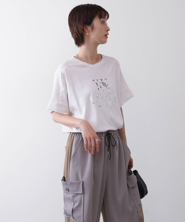 ミラーホットフィックスロゴTシャツ